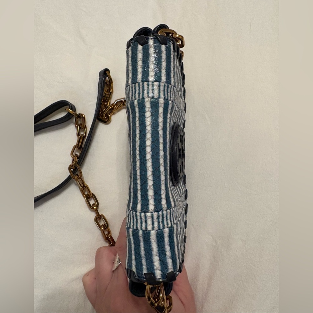 Tory Burch Navy and White Striped Crossbody Bag - Picture 4 of 9